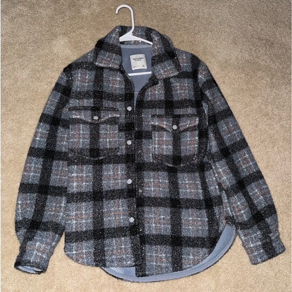 Abercrombie Sherpa Shacket - Picture 2 of 5